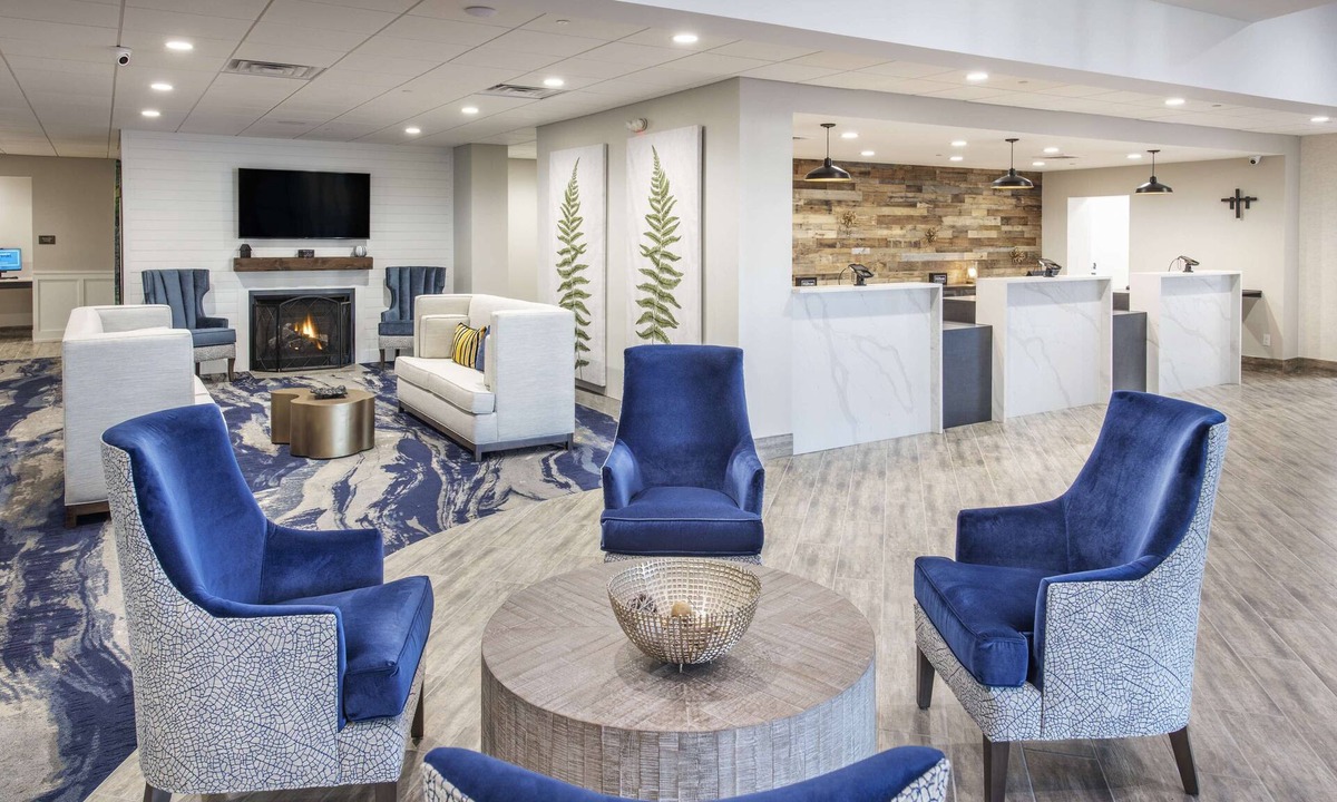 Cranbury Hotel | Doubletree by Hilton Monroe Township Cranbury