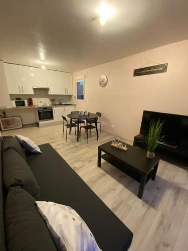 Eckbolsheim House | Douce Escale