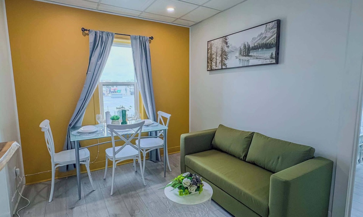 Rouyn-Noranda Apartment | Douce Evasion Summary
