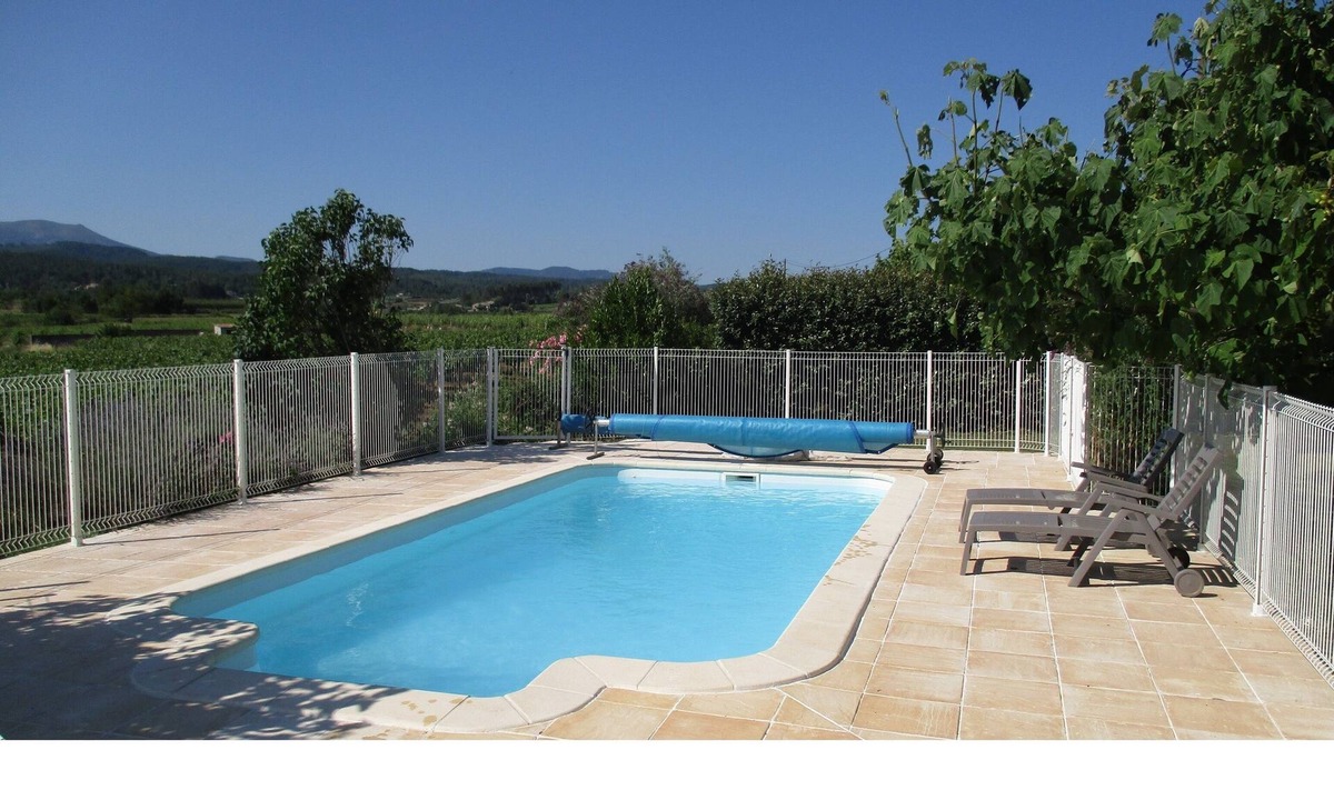 Rosieres Apartment | Douceur Di'vignes - Appt avec piscine