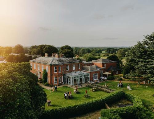 Derbyshire Hotel | Dovecliff Hall Hotel