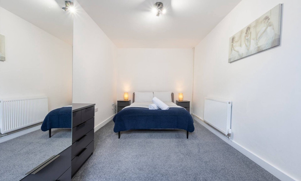 Dowlais Apartment | Dowlais Top by Tŷ SA