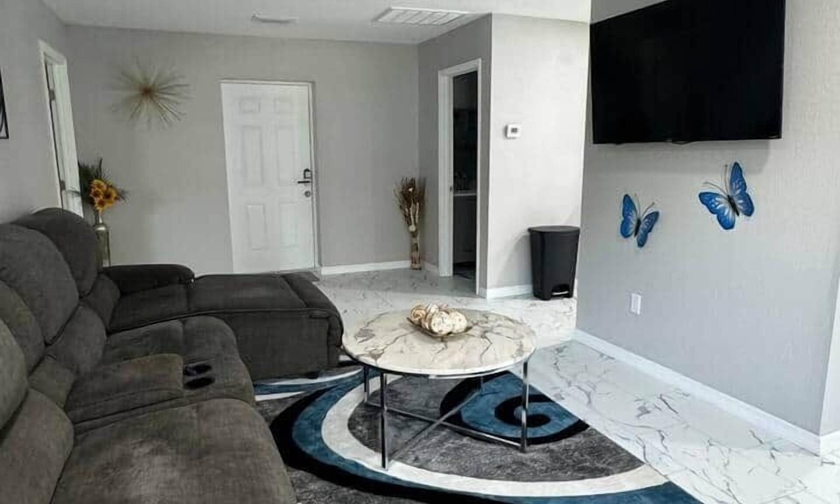 Moon Lake Estates House | Down Home Living Home