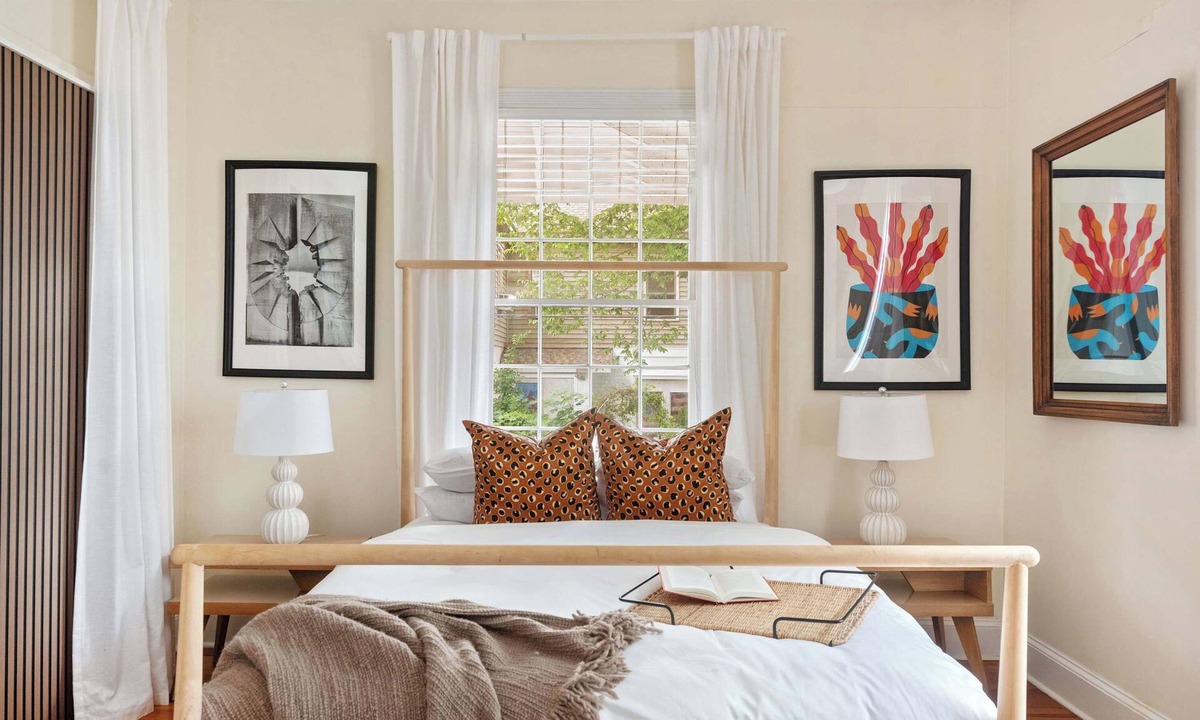 Cabbagetown Apartment | Down the Rabbit Hole