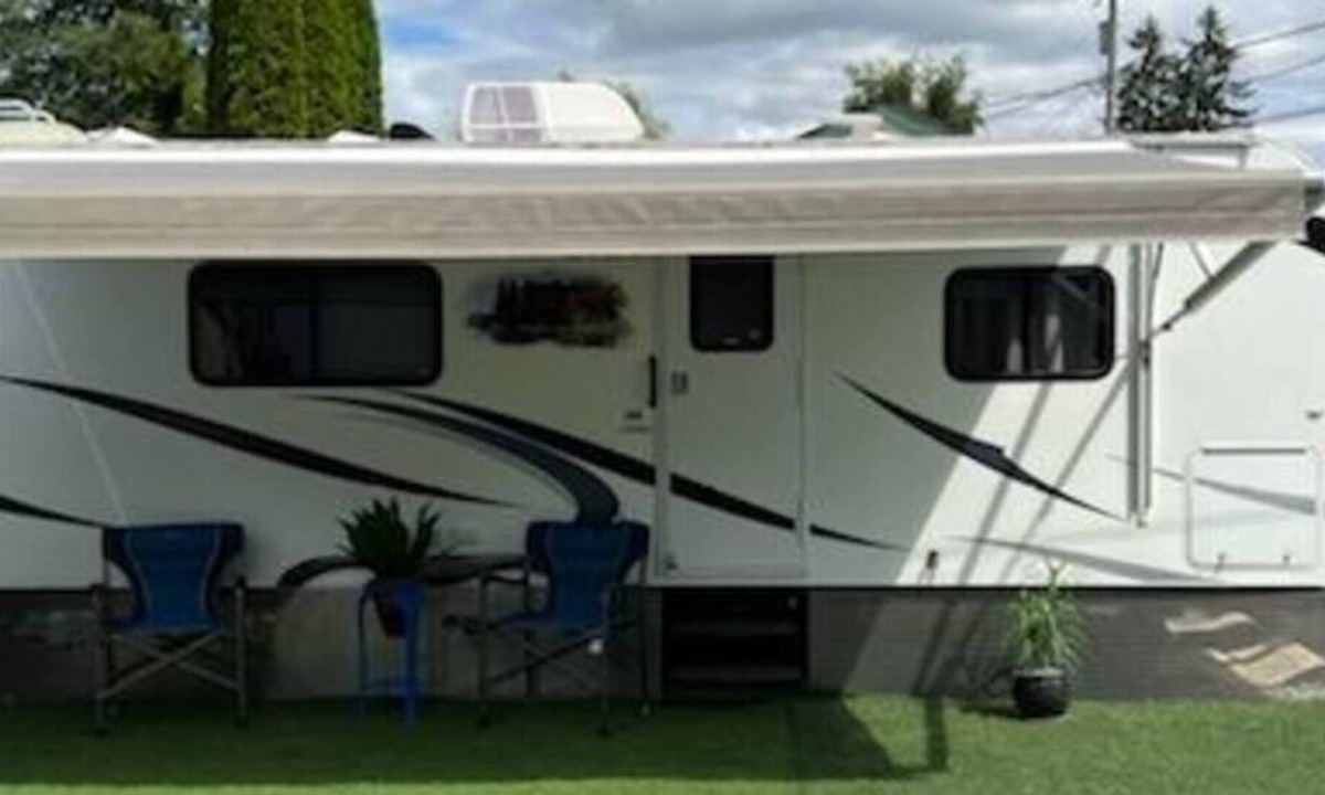 Sumner House | Down Town Sumner “Small town Charm.”