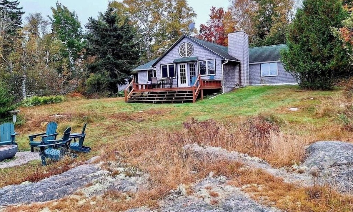 Steuben Cottage | Downeast Maine Cottage with Water View