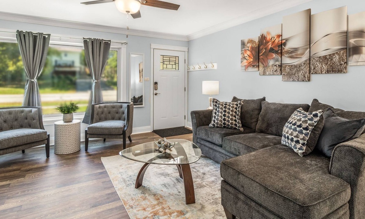 Downers Grove House | Downers Grove Rental