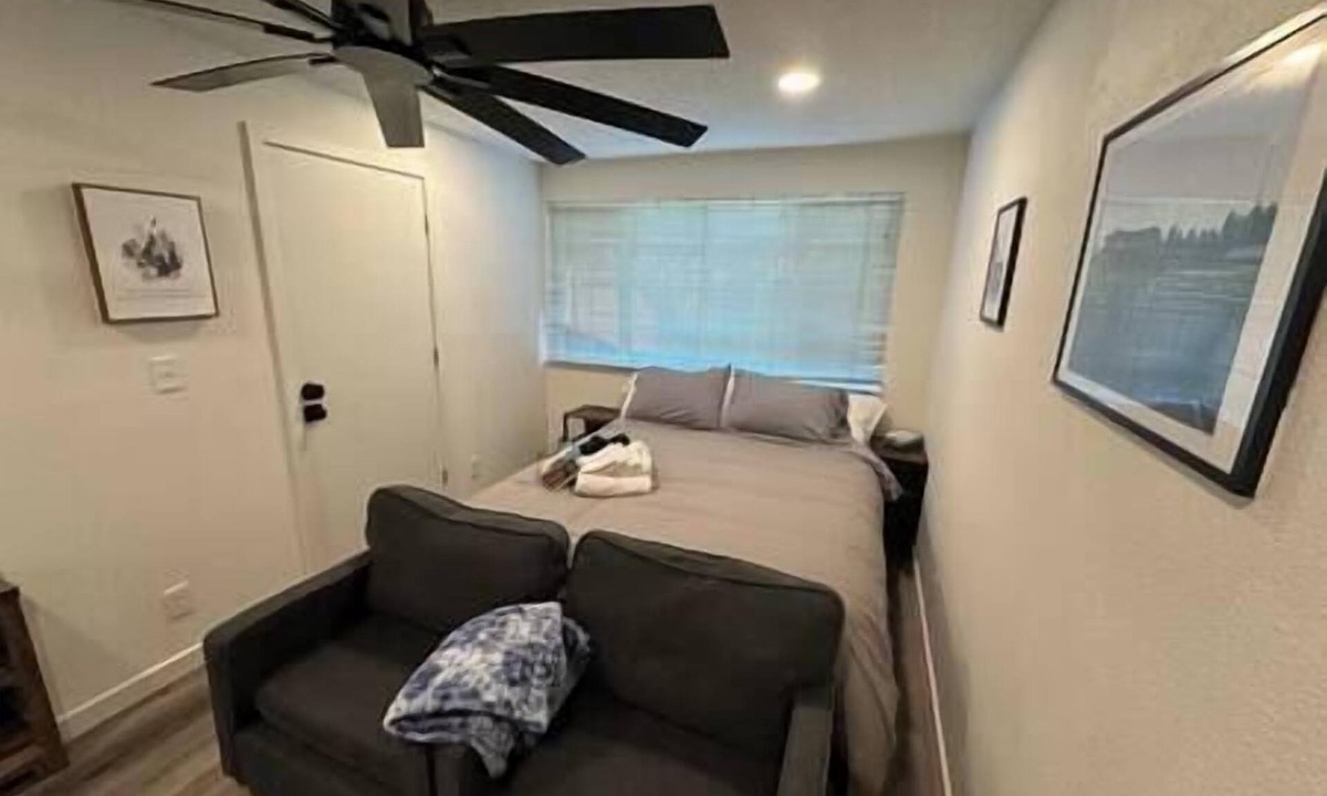 College Hill Apartment | Downstairs UO, Autzen, Amazon Pk