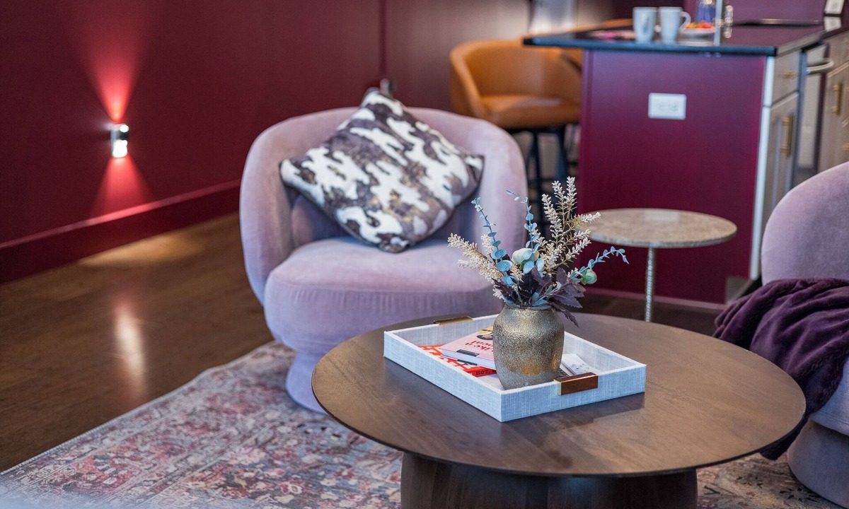 Arts District Condo | Downtown 2 Bedroom Loft, a block from Printers Alley