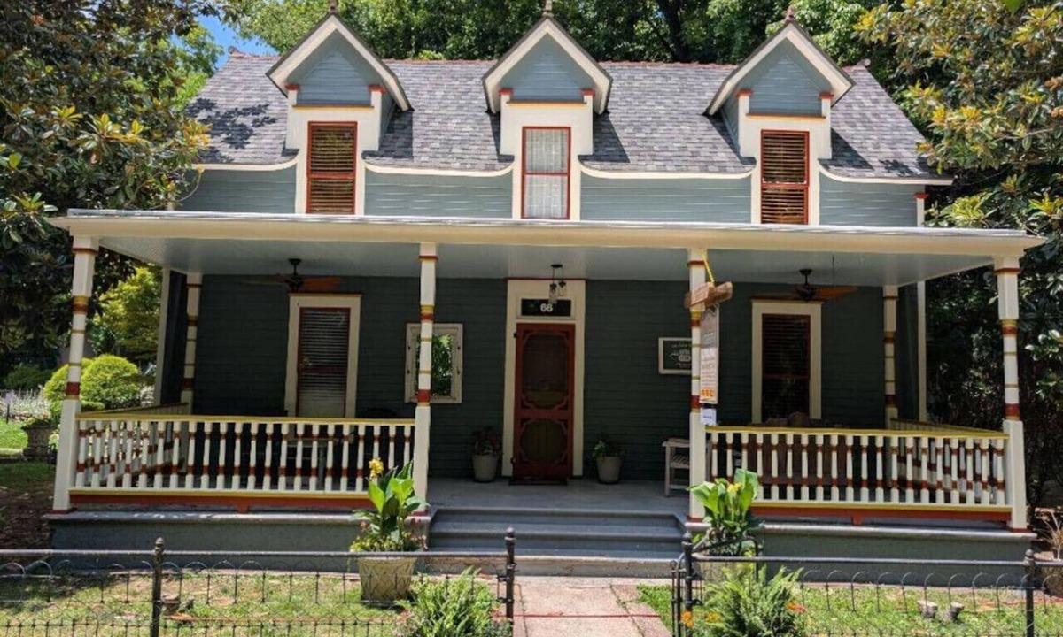 Eureka Springs Historic District House | Downtown 66 Center Main House Free Park 3Bed+3Bath