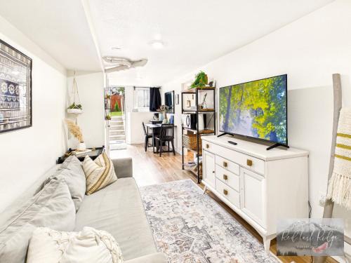 Albany Apartment | Downtown Albany Boho Inn