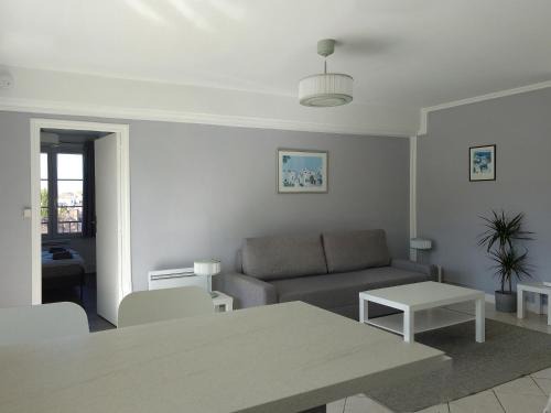 Quartier du vieux cimetiere Apartment | Downtown Apartment