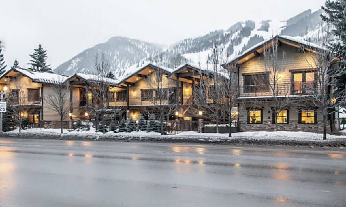 West End Condo | Downtown Aspen 1BR Prime location