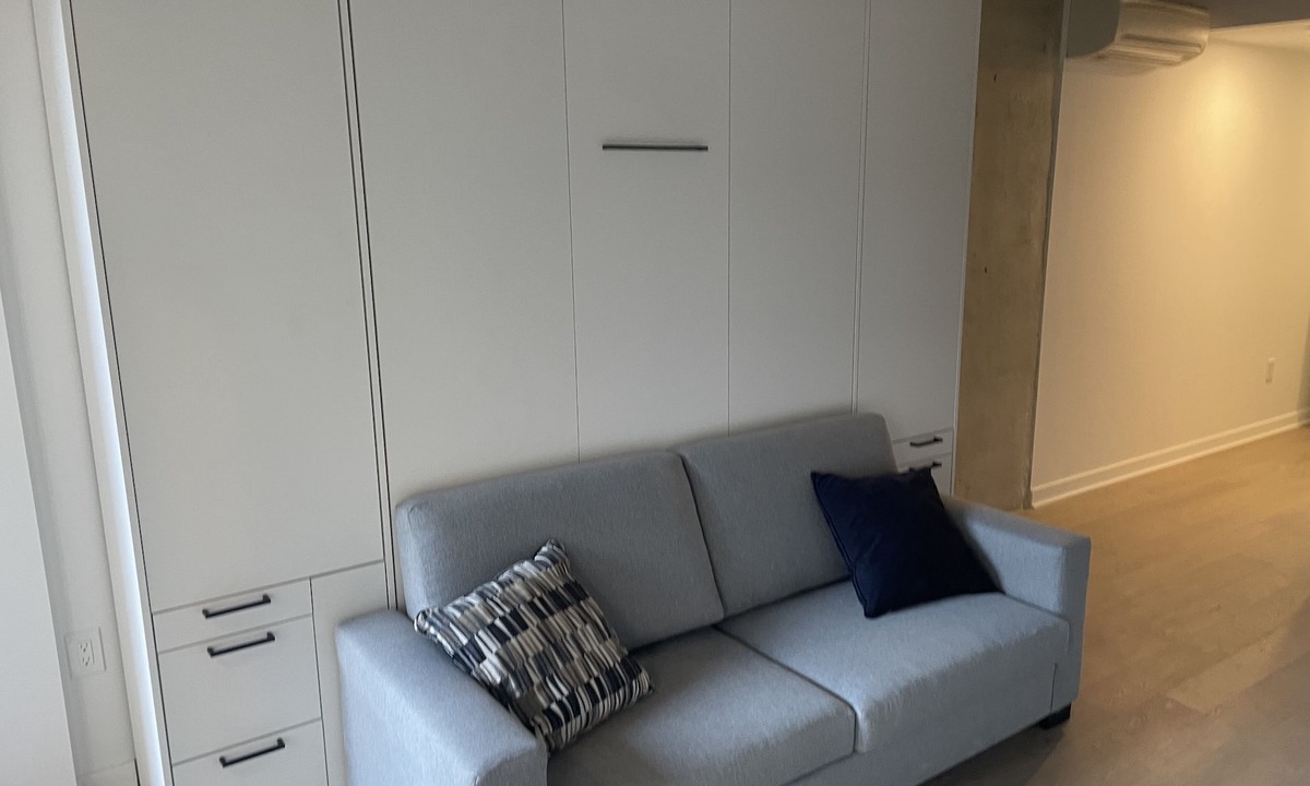 Latin Quarter Apartment | Downtown bachelor