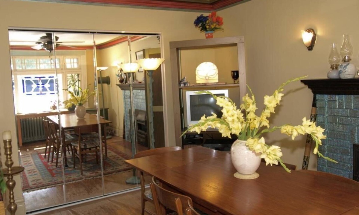 Centretown House | Downtown Bed and Breakfast