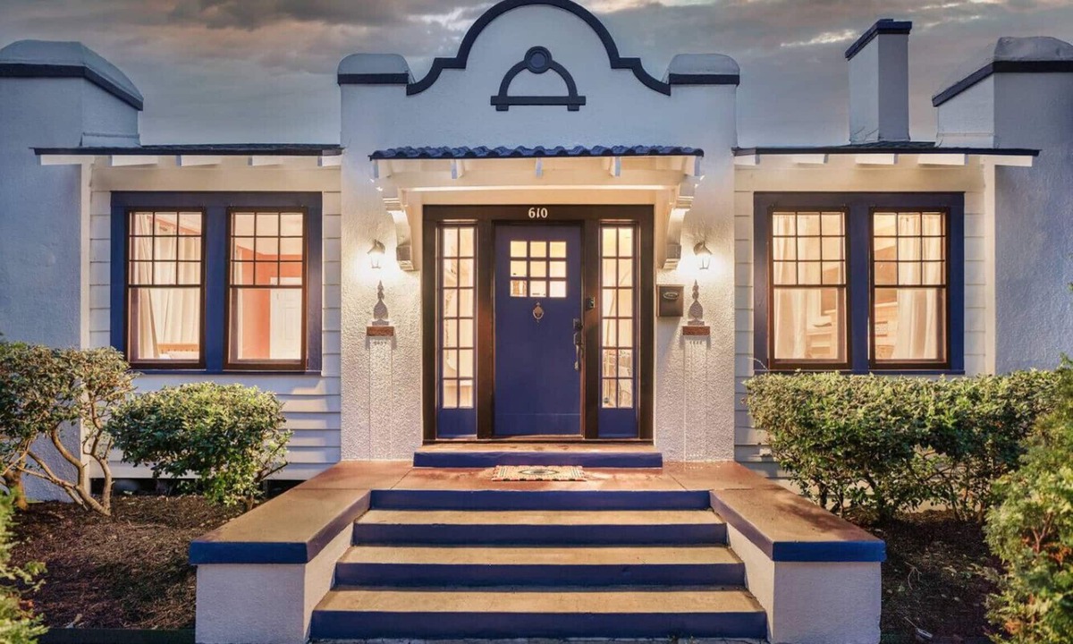 Alta Vista House | Downtown Charming Bungalow-Riverwalk-Alamo-