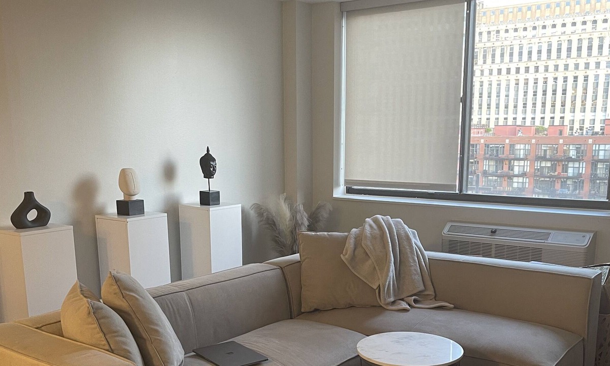 Downtown Chicago Apartment | Downtown Chicago - River North 1bd1ba -updated & furnished