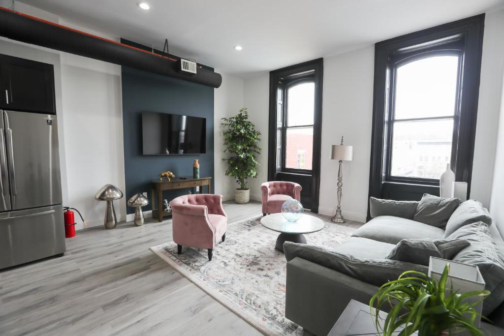 Downtown Historic District Apartment | Downtown Easton