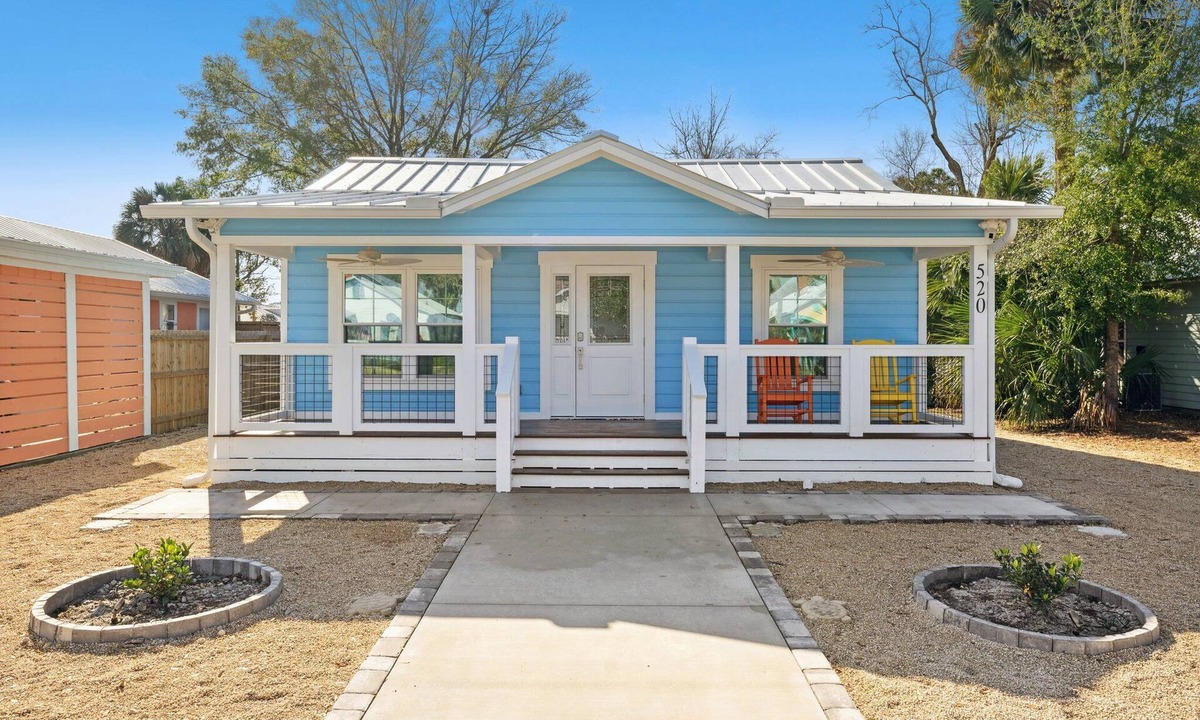 Port St. Joe House | Downtown Florida Cottage Sleeps 6