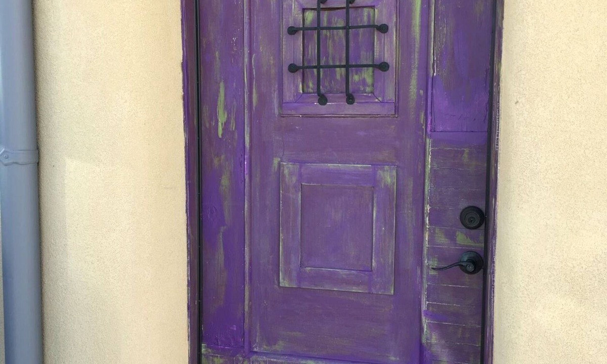 Tyrone House | Downtown Historic Adobe