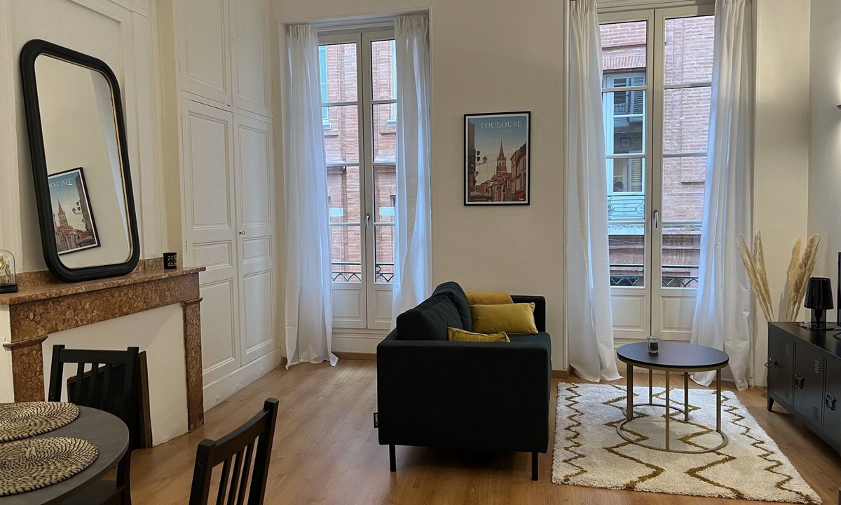 Carmes Apartment | Downtown - Les Carmes