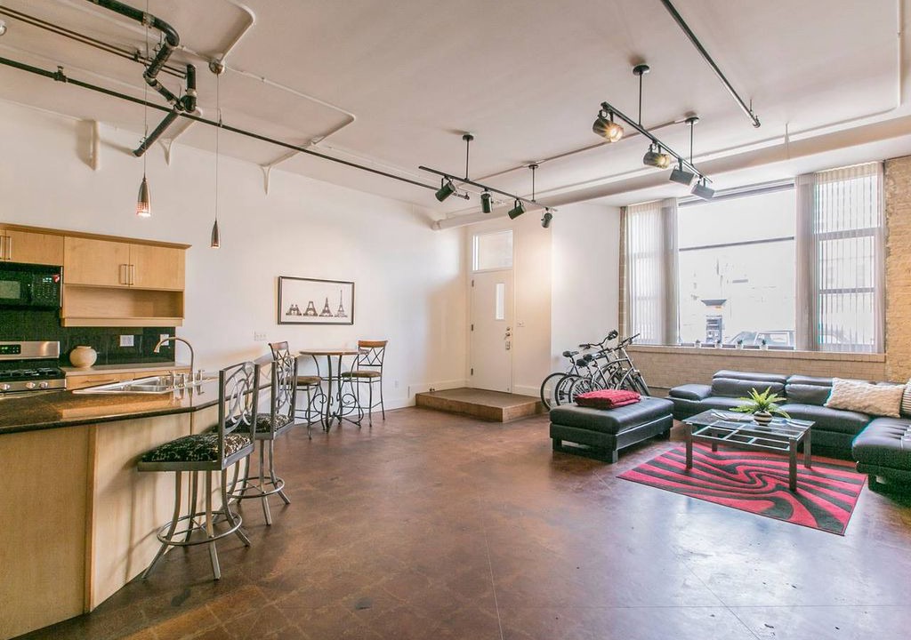 Downtown Austin Apartment | ★Downtown Loft by 6th St.★ Convention Center!