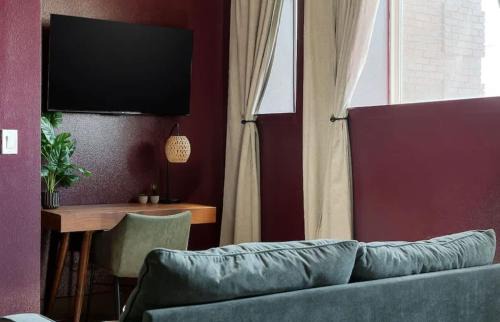 Cedars Apartment | Downtown Loft no 307