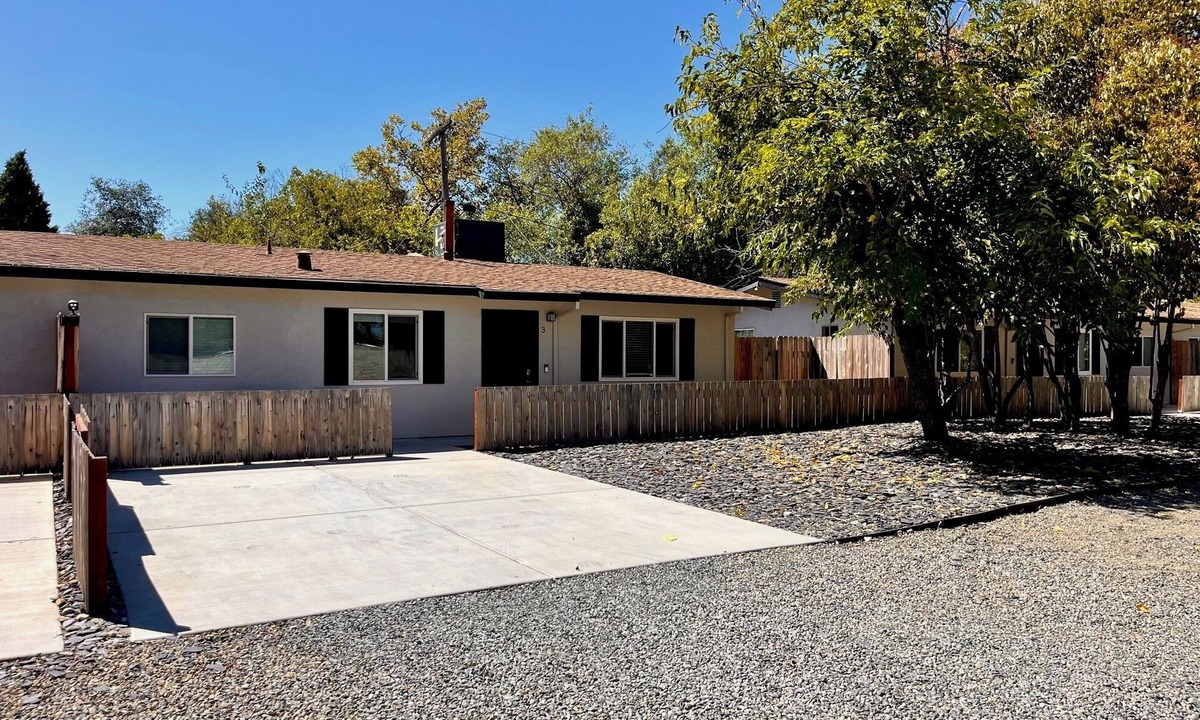 Loomis House | Downtown Loomis Modern Farmhouse 3