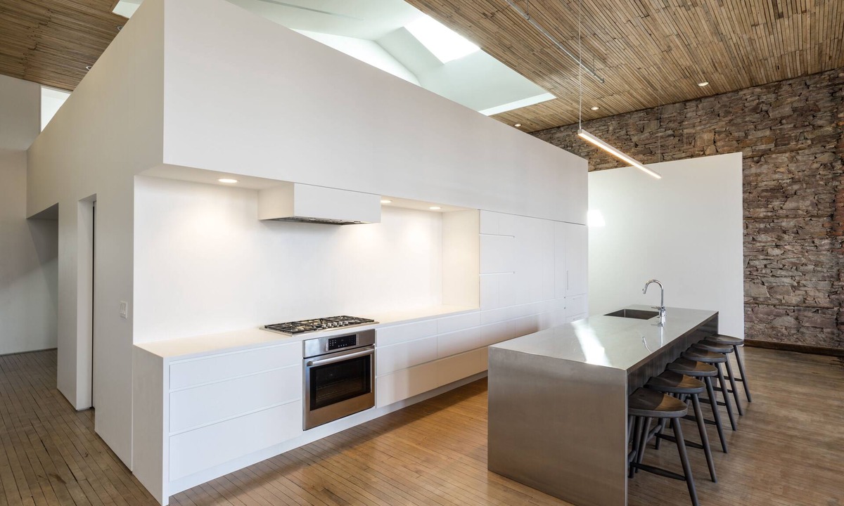 Medina House | Downtown Medina Contemporary Loft