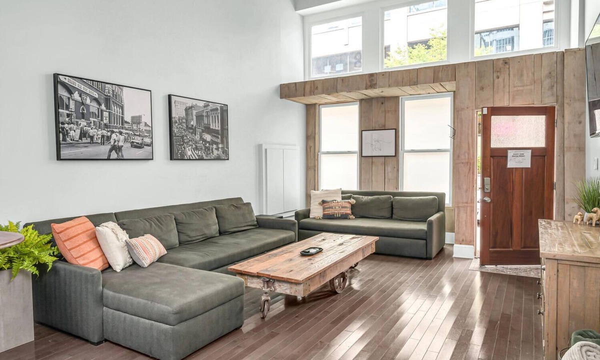Downtown Nashville Condo | Downtown Music City Loft living! ~Steps from Broadway