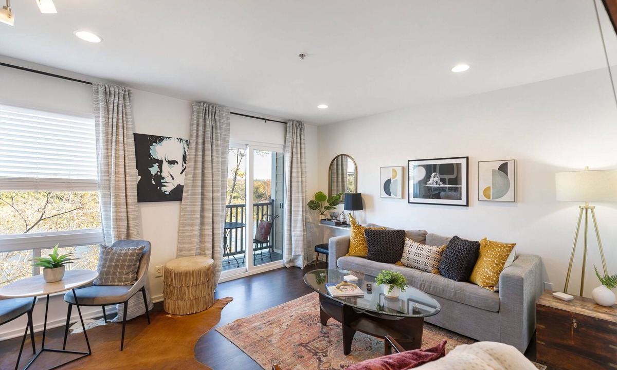 North Capitol Condo | Downtown Nashville Music City Riverfront Escape FREE PARKING