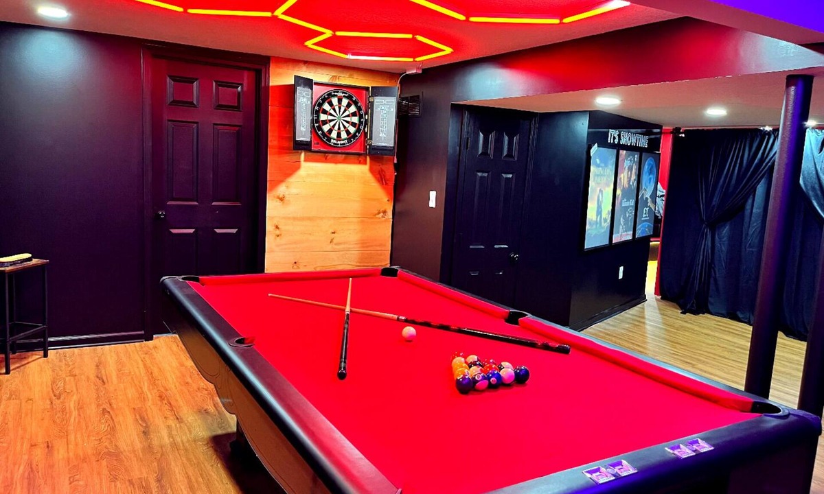Overland Park House | Downtown Overland Park Escape | Prime Location!