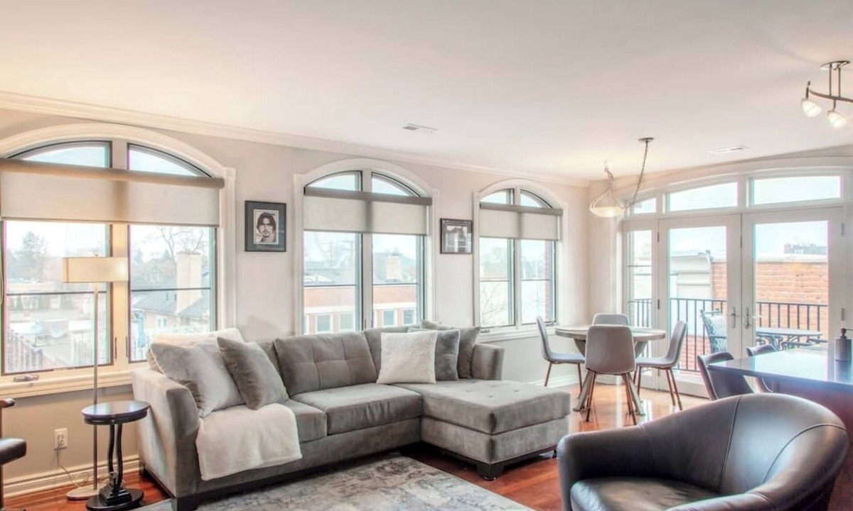 Plymouth Condo | Downtown Plymouth 2-bedroom/2-bathroom Condo