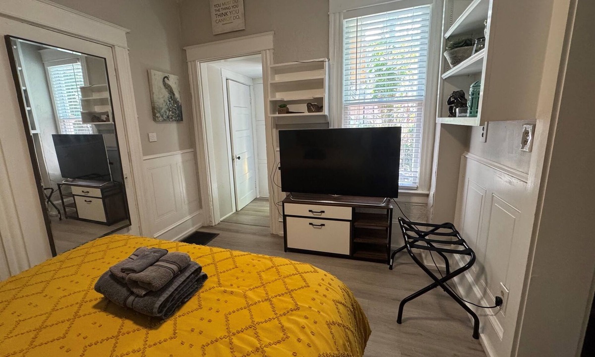 Downtown Orlando Apartment | Downtown Private Efficiency Lake Eola Central Business District