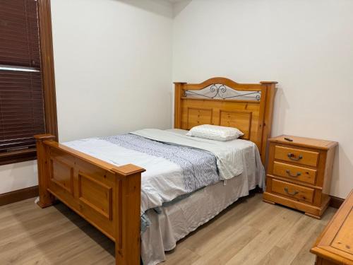 Guelph House | Downtown residence room 1