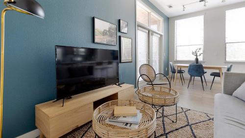 Downtown San Antonio Apartment | Downtown San Antonio Apartments by Landing
