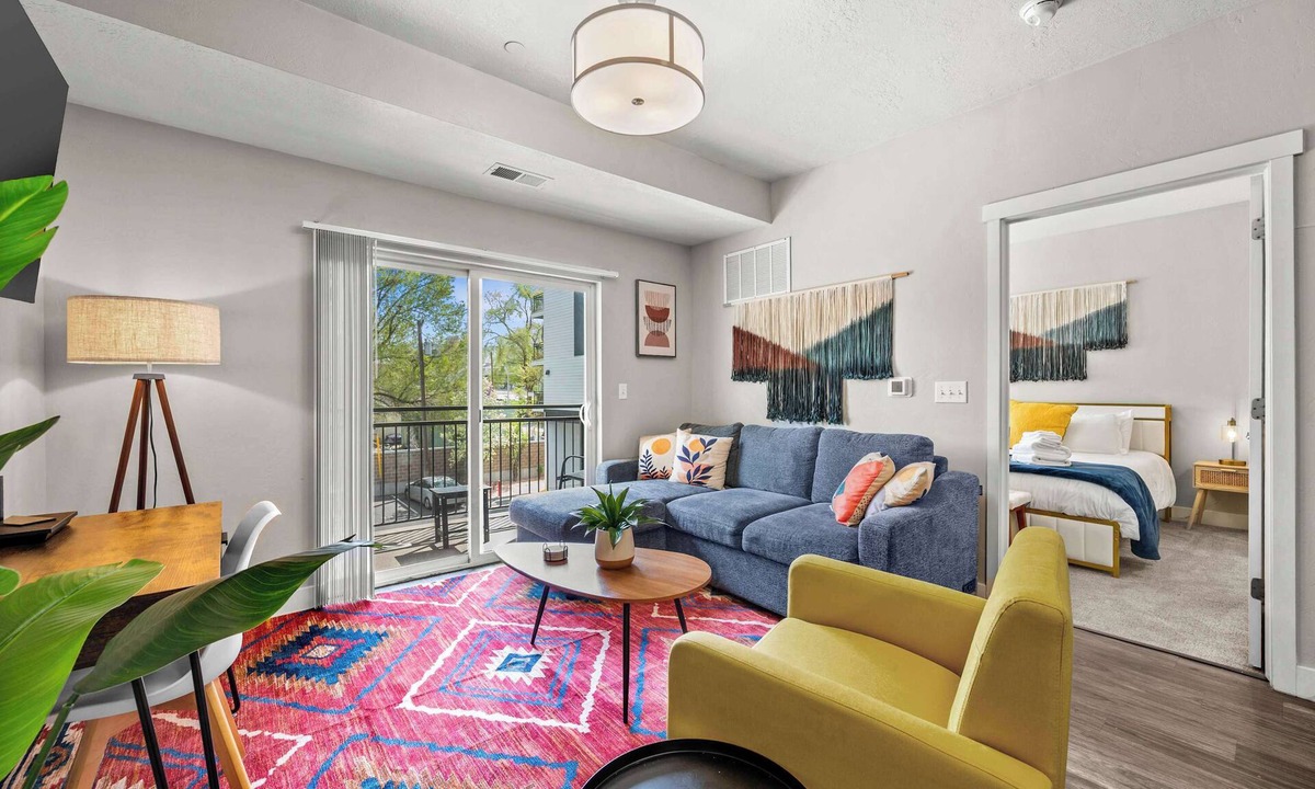 Fairpark Apartment | Downtown SLC 2BR Delta & Conference
