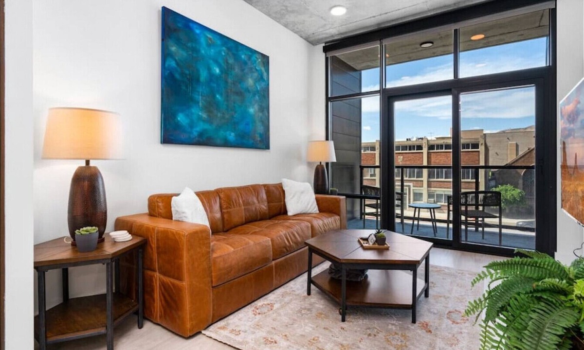 Rio Grande Apartment | Downtown SLC Luxury 1BD/1BA- Pool/HotTub 24hrGym