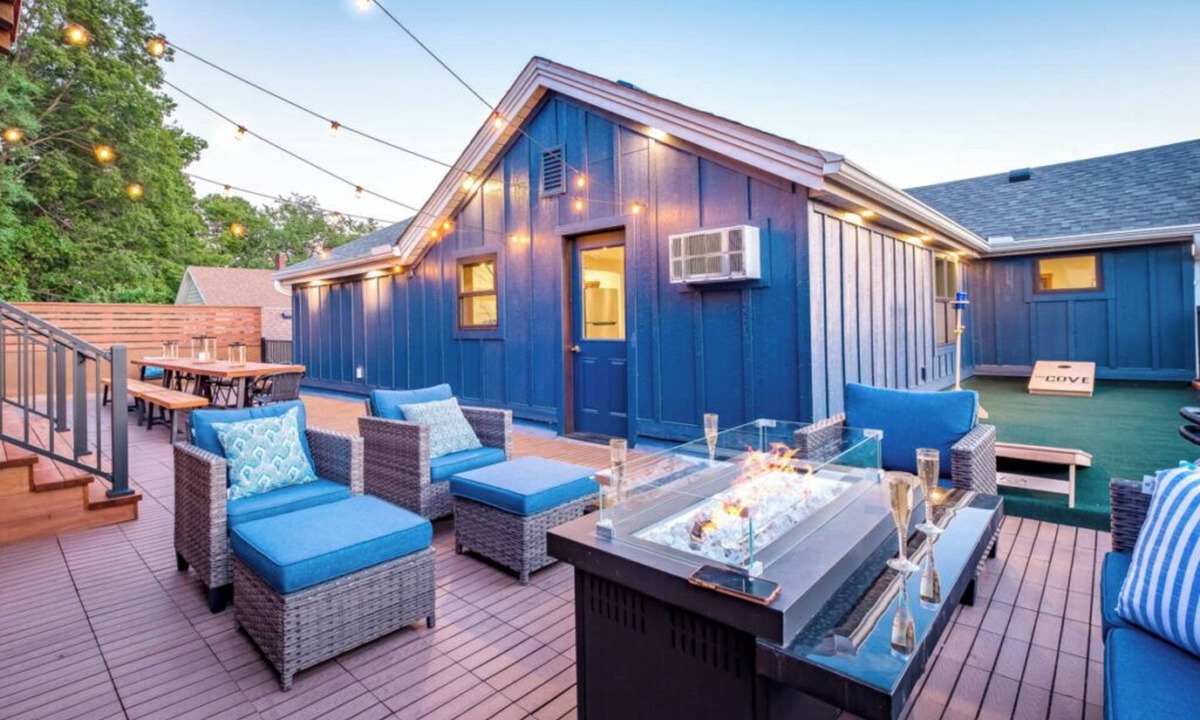 Prescott Condo | Downtown Stay | Rooftop & Game Room