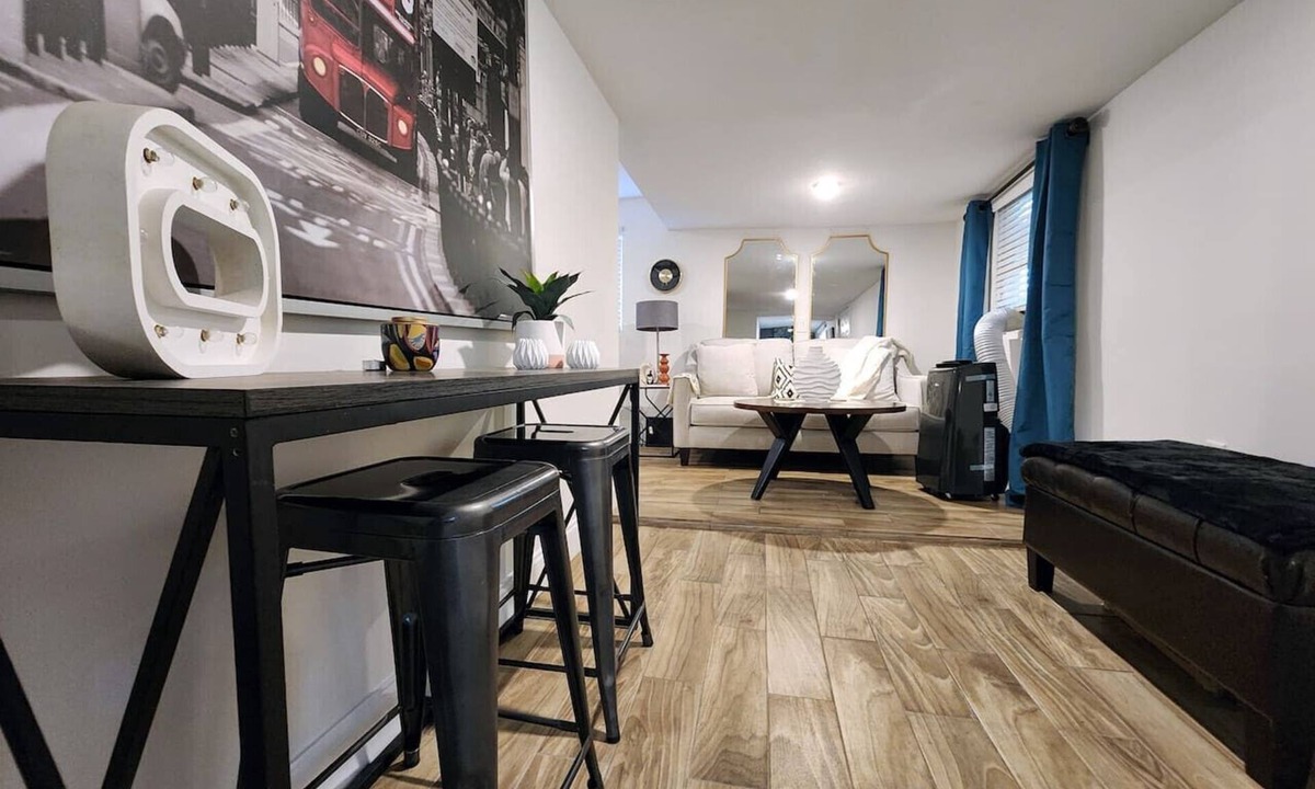 Lake Davis - Greenwood House | Downtown Studio Walk to Lake Eola & KIA center