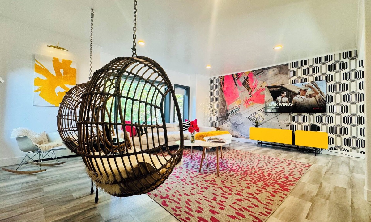 City Park West Apartment | Downtown Suite in Cap Hill !