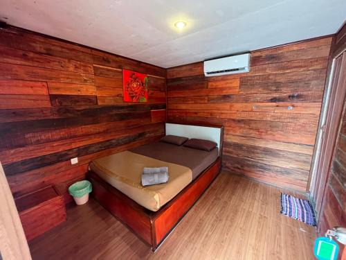 Alor Gajah Hotel | Dqnut Chalet And Restaurant