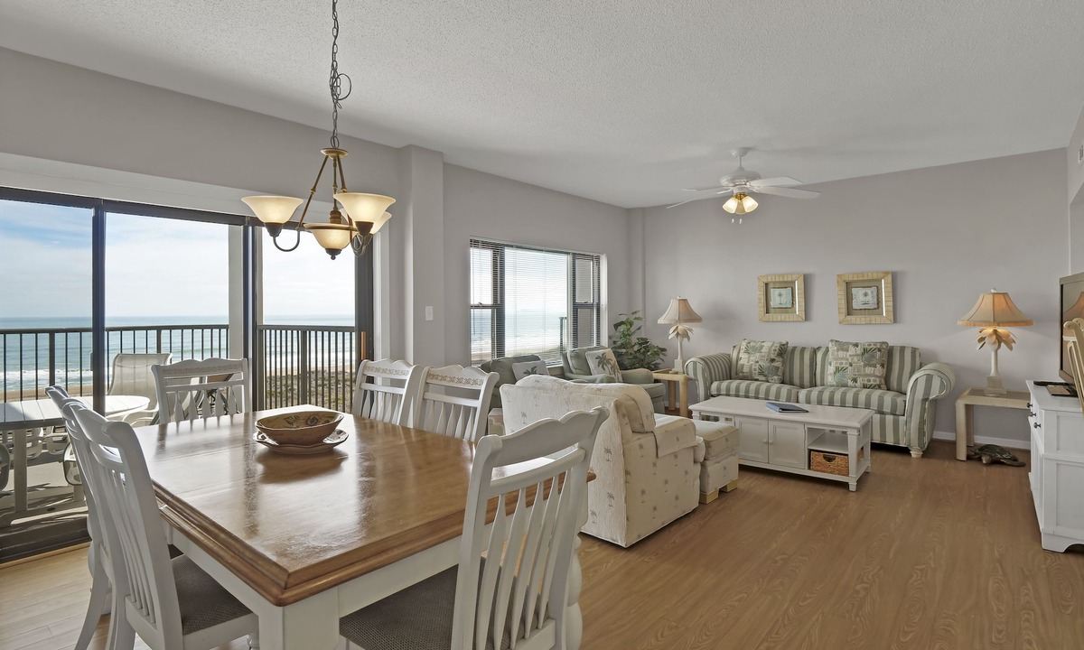 Shell Island Condo | DR 1405 - Beautiful oceanfront condo with tennis, pool and easy beach access