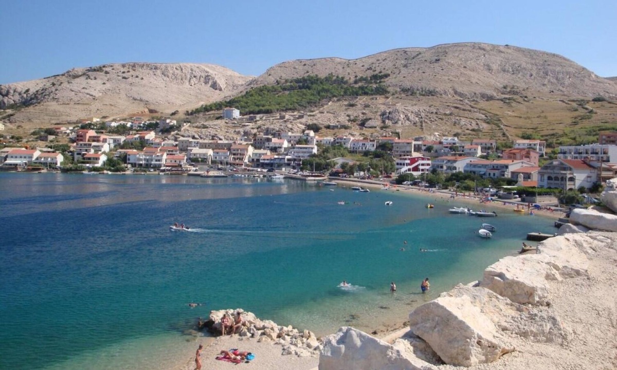 Metajna Apartment | Draga - 15 m From Pebble Beach - A2