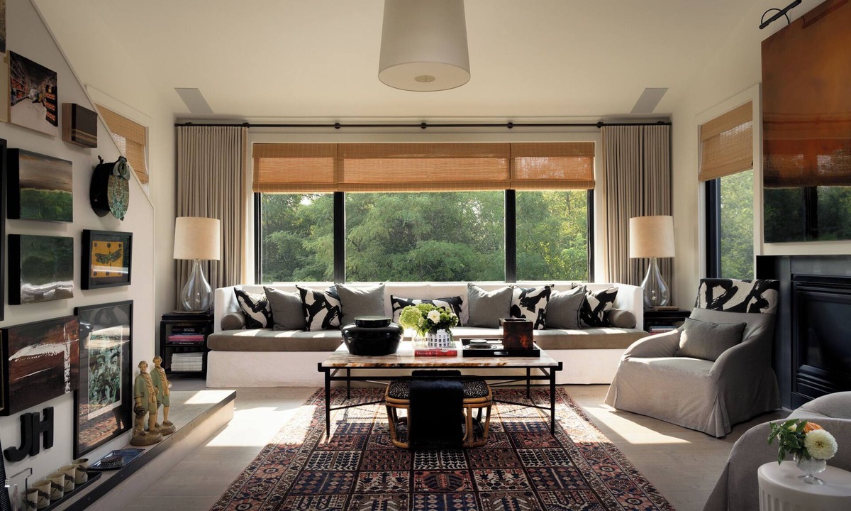 Prince Edward House | Dragonfield House: a beautiful stay in central PECn