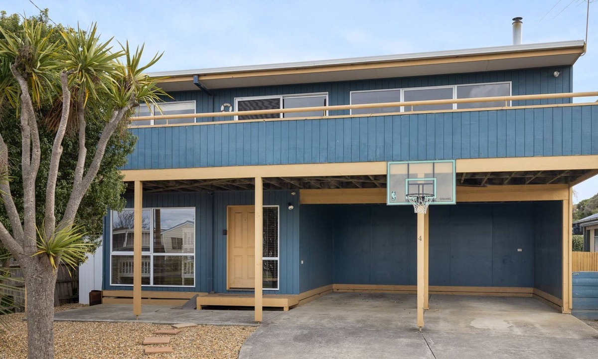 Sunderland Bay House | Dragonfly Beach House