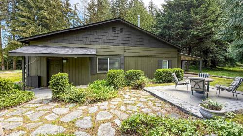 Sequim House | Dragonfly Haven