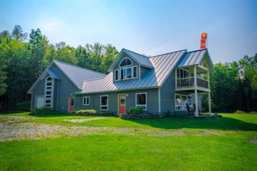 Guilford House | Dragonwood Bunk House