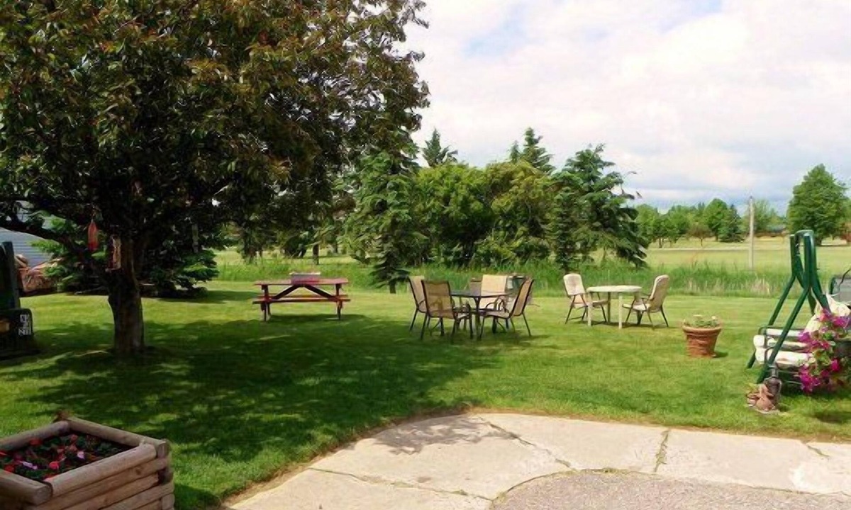 Blackduck Hotel | Drake Motel