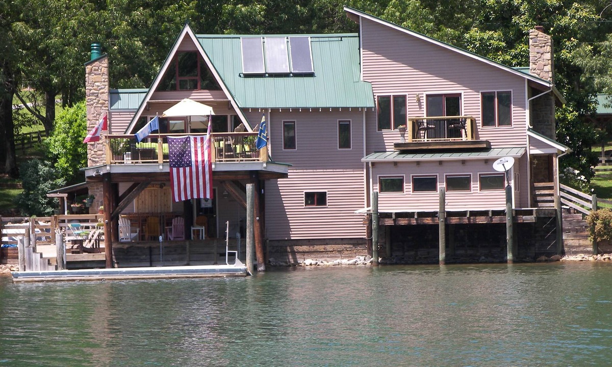 Moneta House | Dream Come True. Week of 5/31 available with 4 night minimum! Book now!